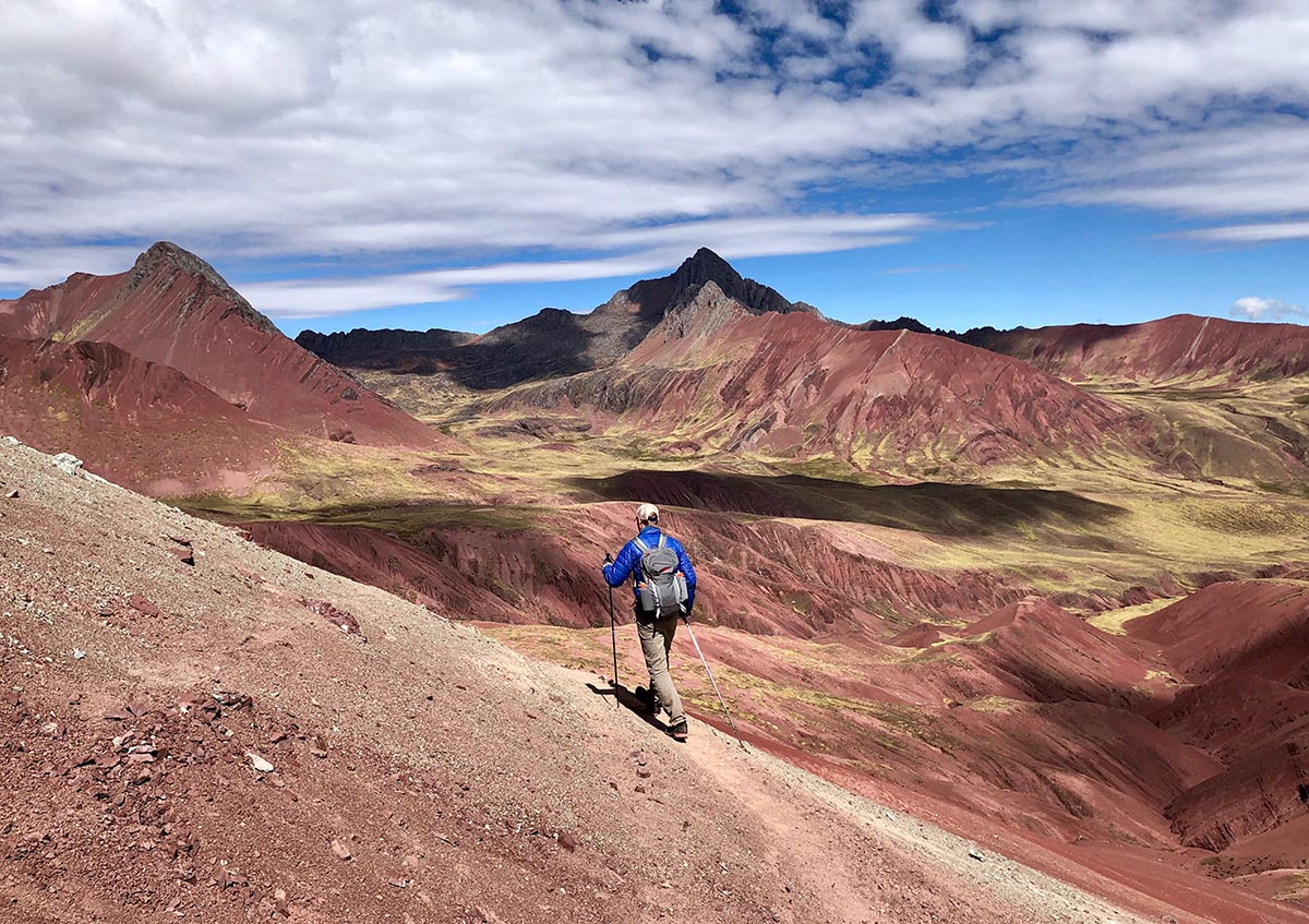 Day Hiking Checklist (BD Carbon Distance Z trekking poles)