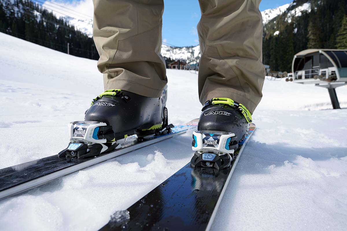 Resort Skiing Checklist (boots and skis)