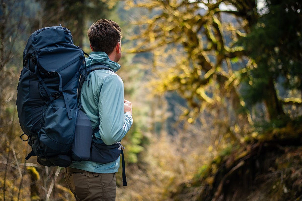 Arc'teryx Atom SL Hoody (from back with pack on)