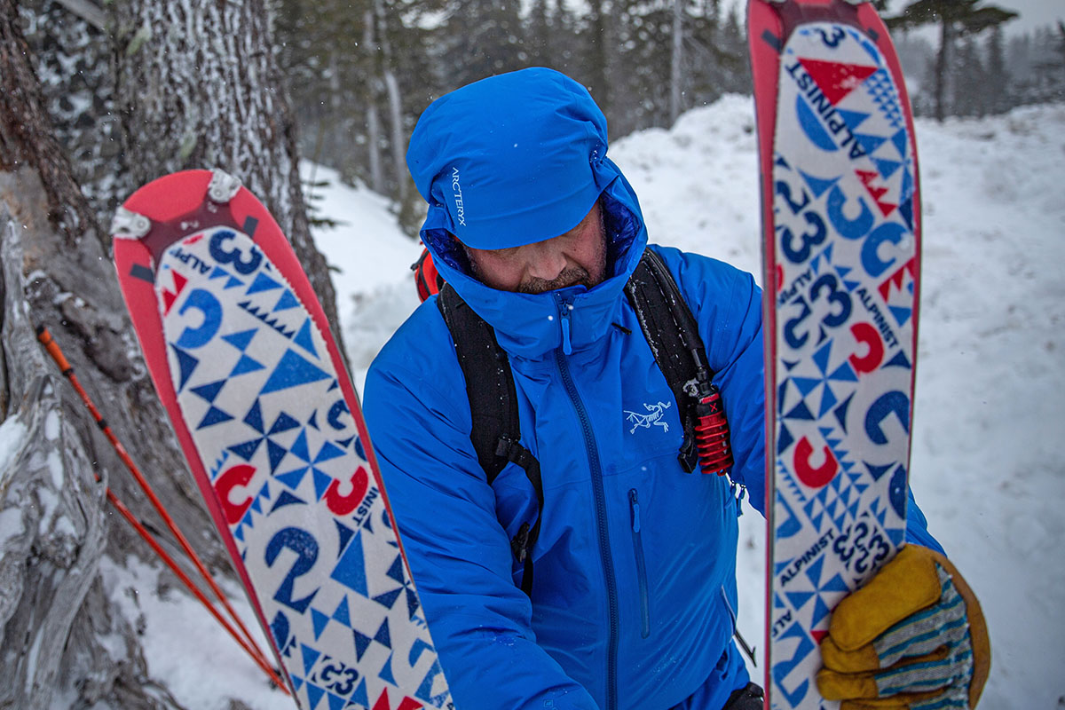 Arc'teryx Beta Insulated Jacket (transitioning in snow storm)