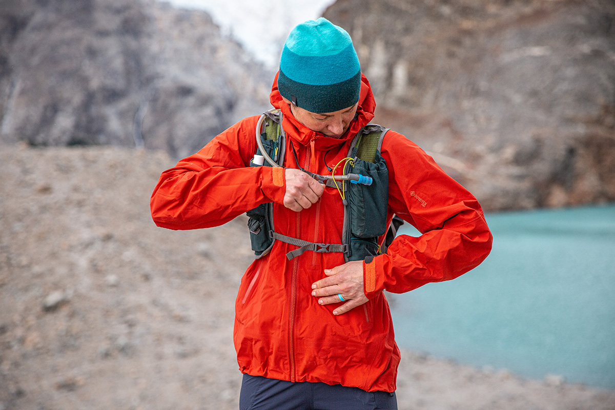 Arc'teryx Beta SV Jacket (layering with a running vest)