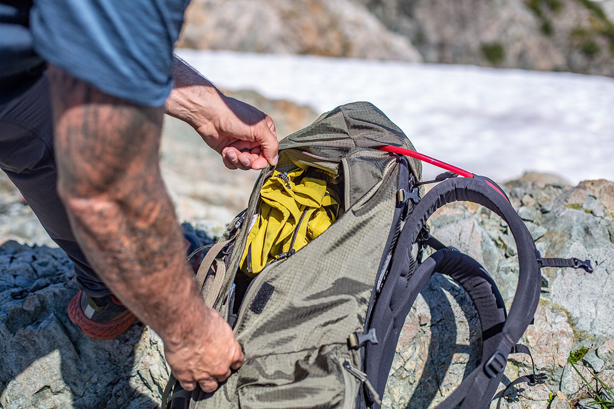 Arc'teryx Bora 75 backpacking backpack (side zipper)