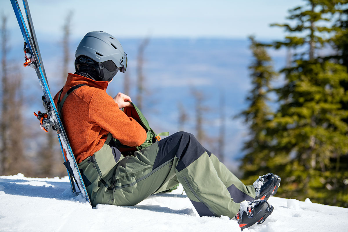 Covert cardigan: discontinued? Or will it be refreshed? : r/arcteryx