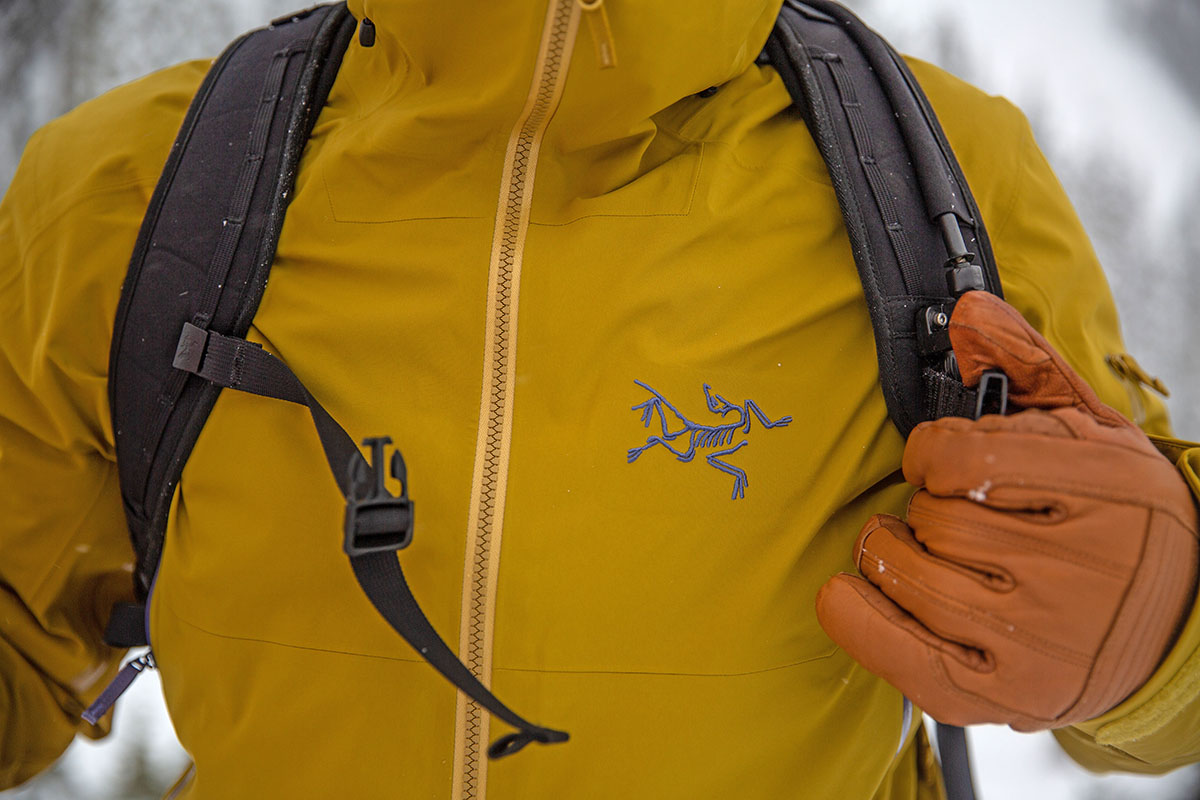 Arc'teryx Sabre Jacket (logo closeup)