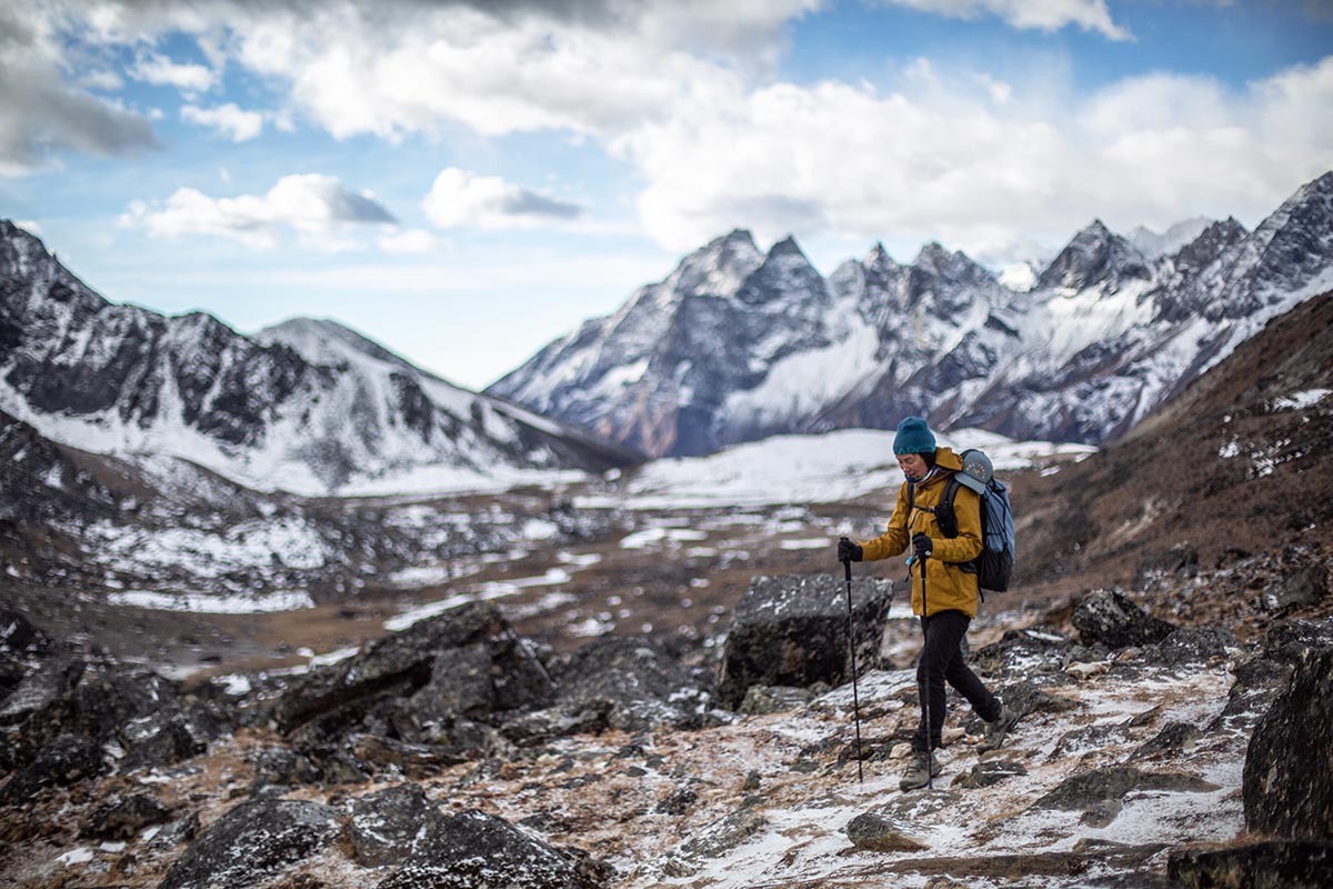 Arc'teryx Zeta AR Jacket (descending with mountain background)