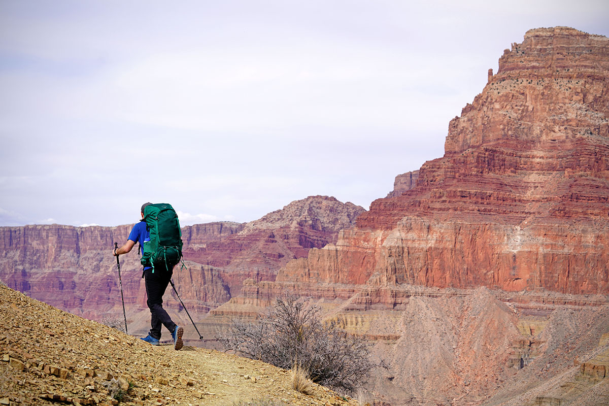 Arc'teryx Aerios FL (hiking 6)