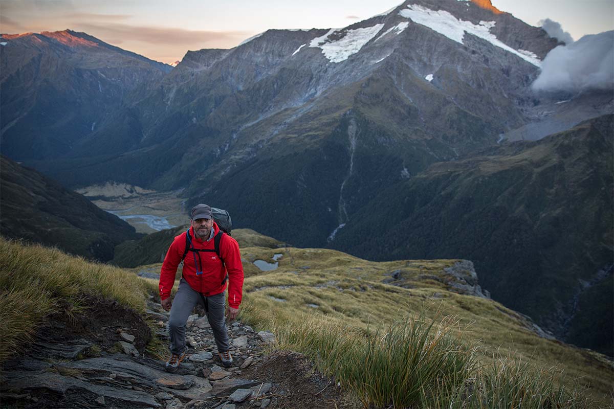 Arc'teryx Norvan (grassy ascent)