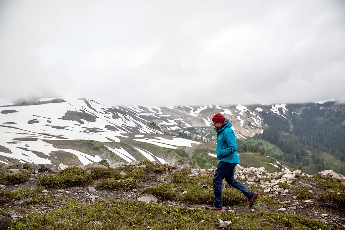 Arc'teryx Zeta SL rain jacket (clouds)