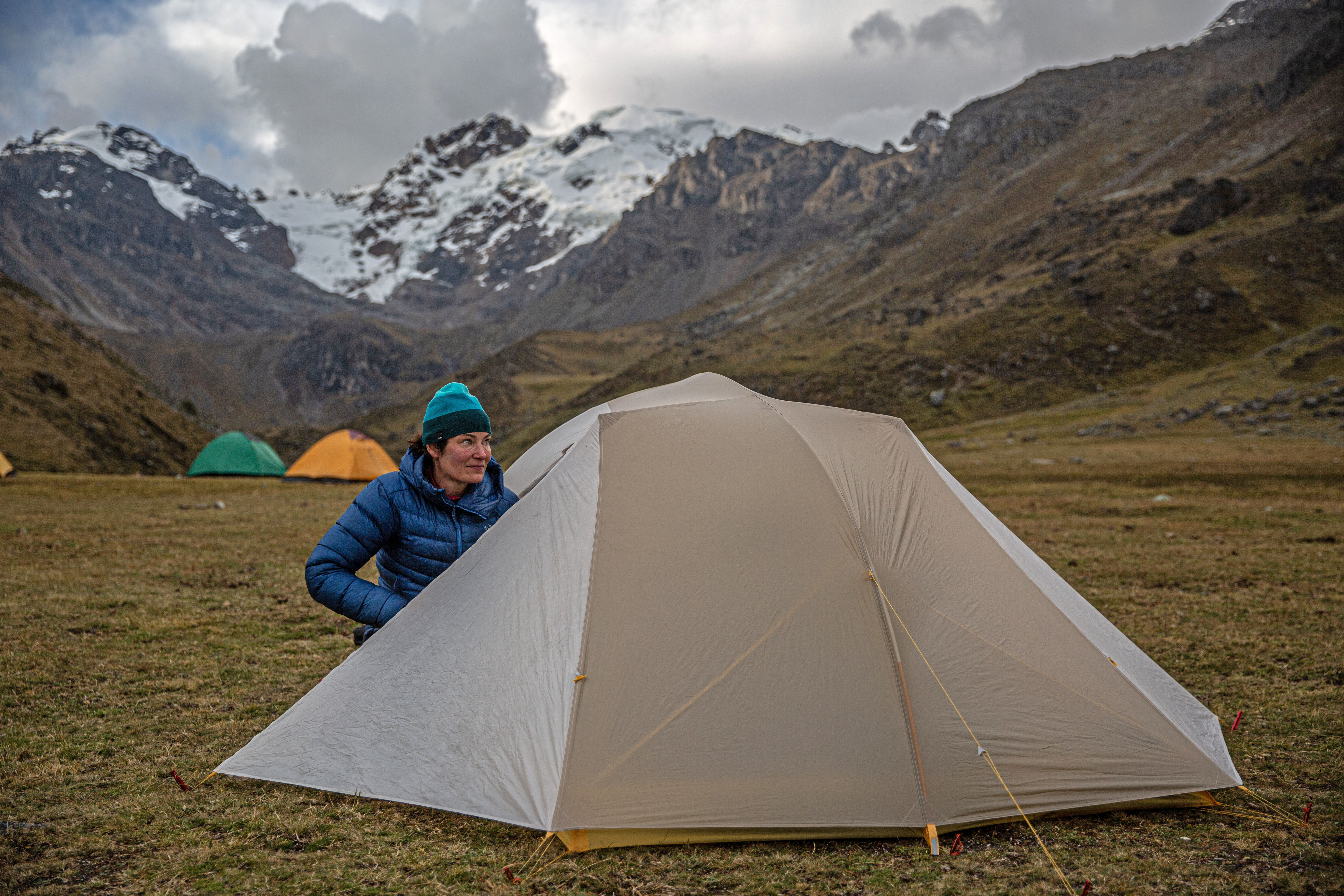 Big Agnes Tiger Wall UL3 mtnGLO Solution Dye tent (peeking out from tent)