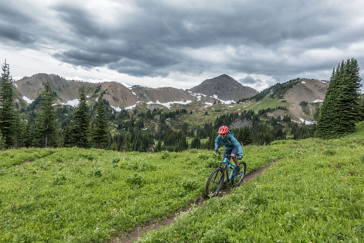 Black Diamond StormLine Stretch (biking 2)