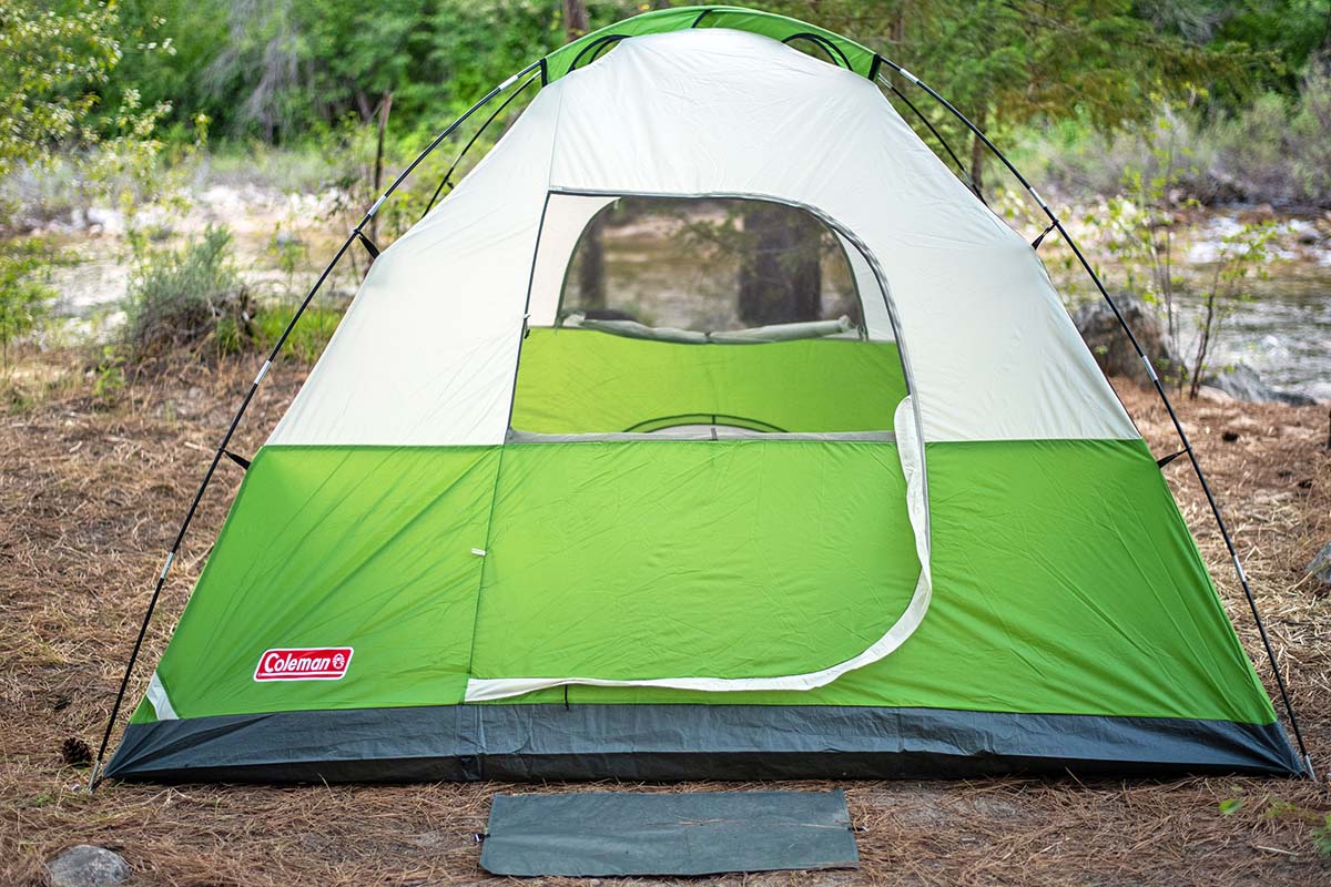 Coleman Sundome 6 Tent (exterior)