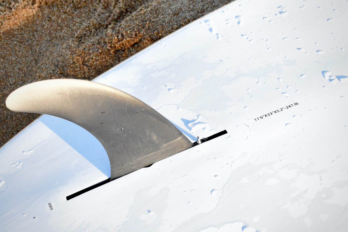 The fin and the listed dimensions of the Dax DownDog stand up paddle board