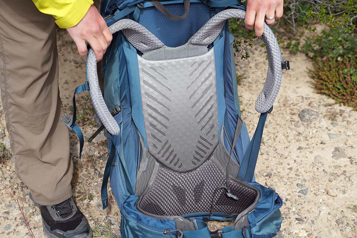 Gregory Paragon 58 backpacking pack (mesh backpanel shoulder straps and hipbelt)