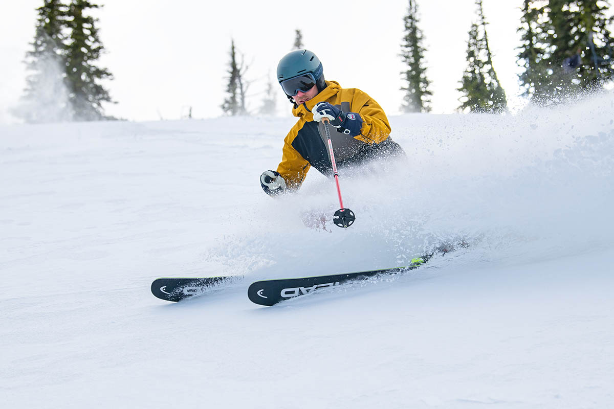 Head Kore 93 all-mountain ski (turning in powder)