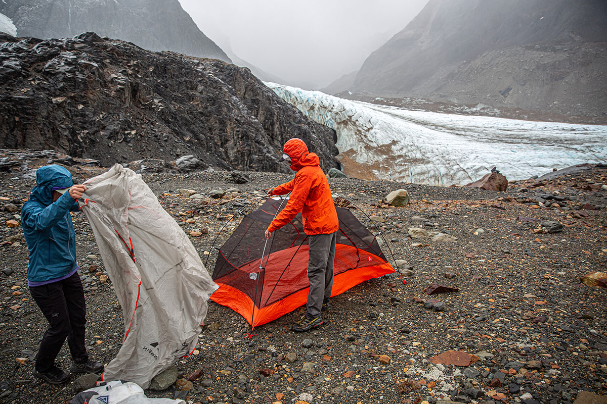 Helly Hansen Odin 9 Worlds 3.0 (setting up tent in rain)