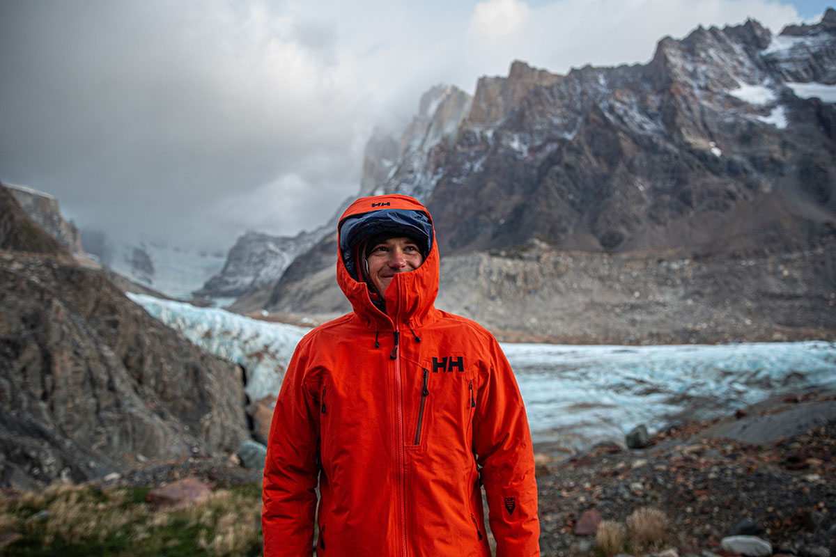 Helly Hansen Odin 9 Worlds 3.0 (standing in front of glacier)