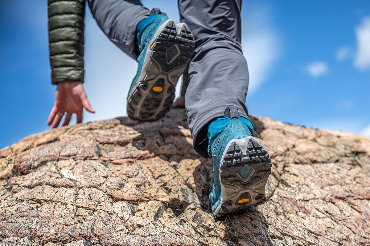 Hoka Kaha 2 GTX hiking boot (traction climbing on rock)