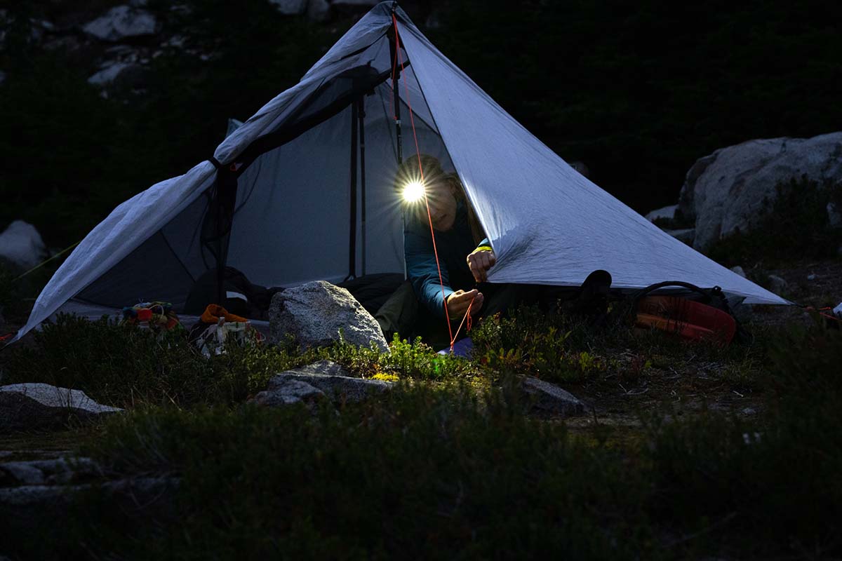 Hyperlite Mountain Gear Unbound 2P ultralight backpacking tent (adjusting)