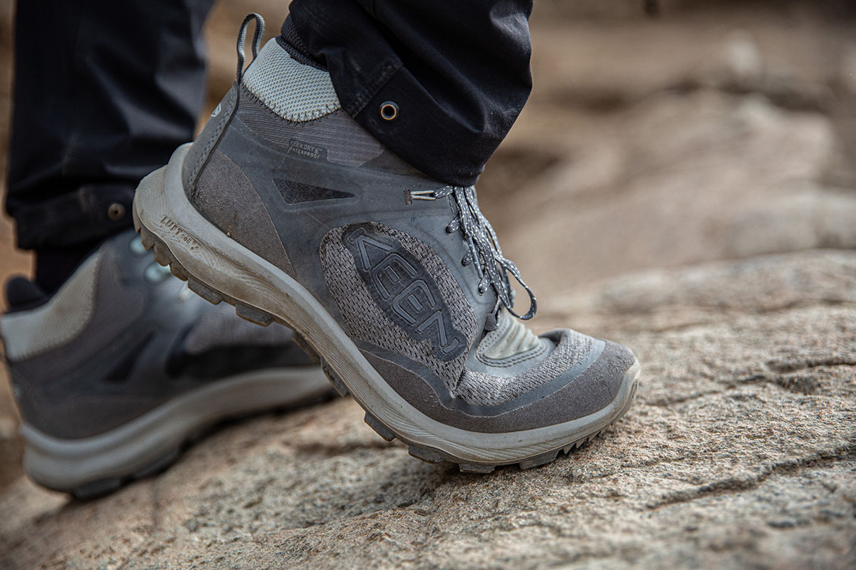 KEEN Terradora Flex hiking boot (flexibility)