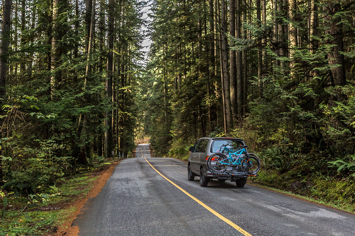 Kuat NV 2.0 hitch bike rack (driving through forest)