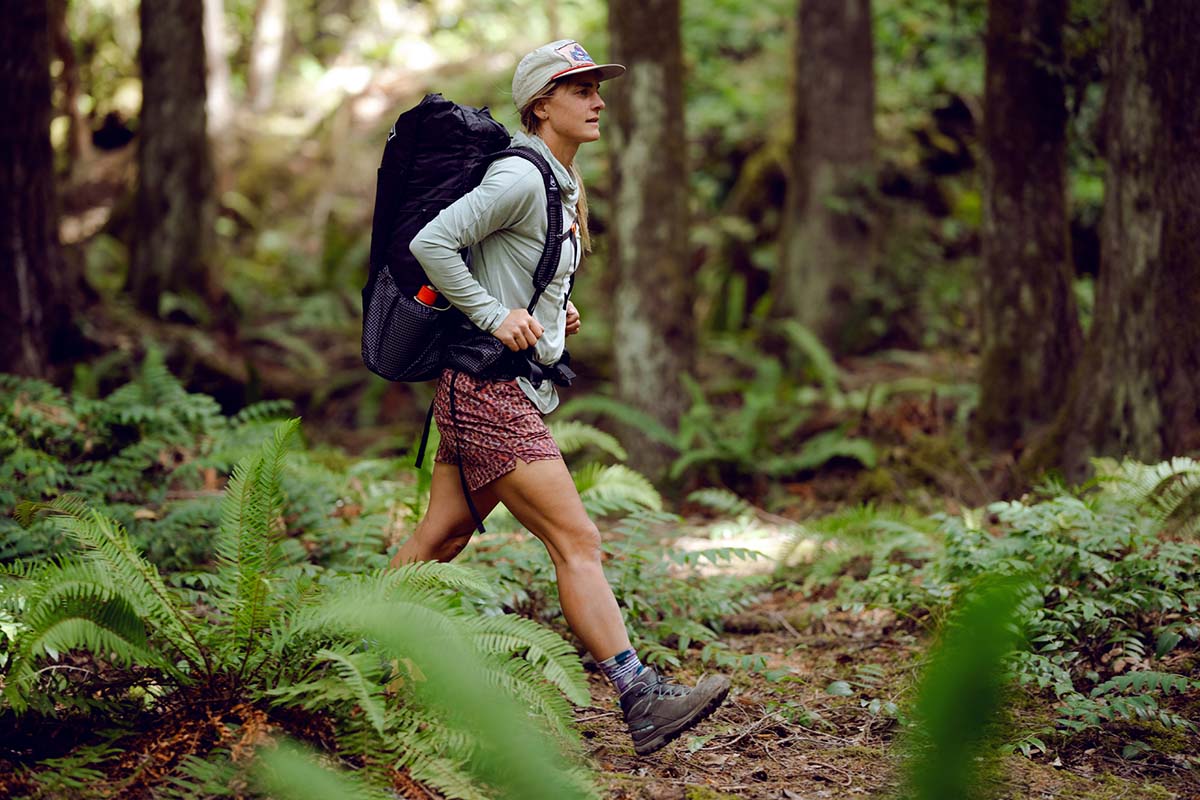 La Sportiva TX Hike Mid Leather GTX (hiking in forest 2)