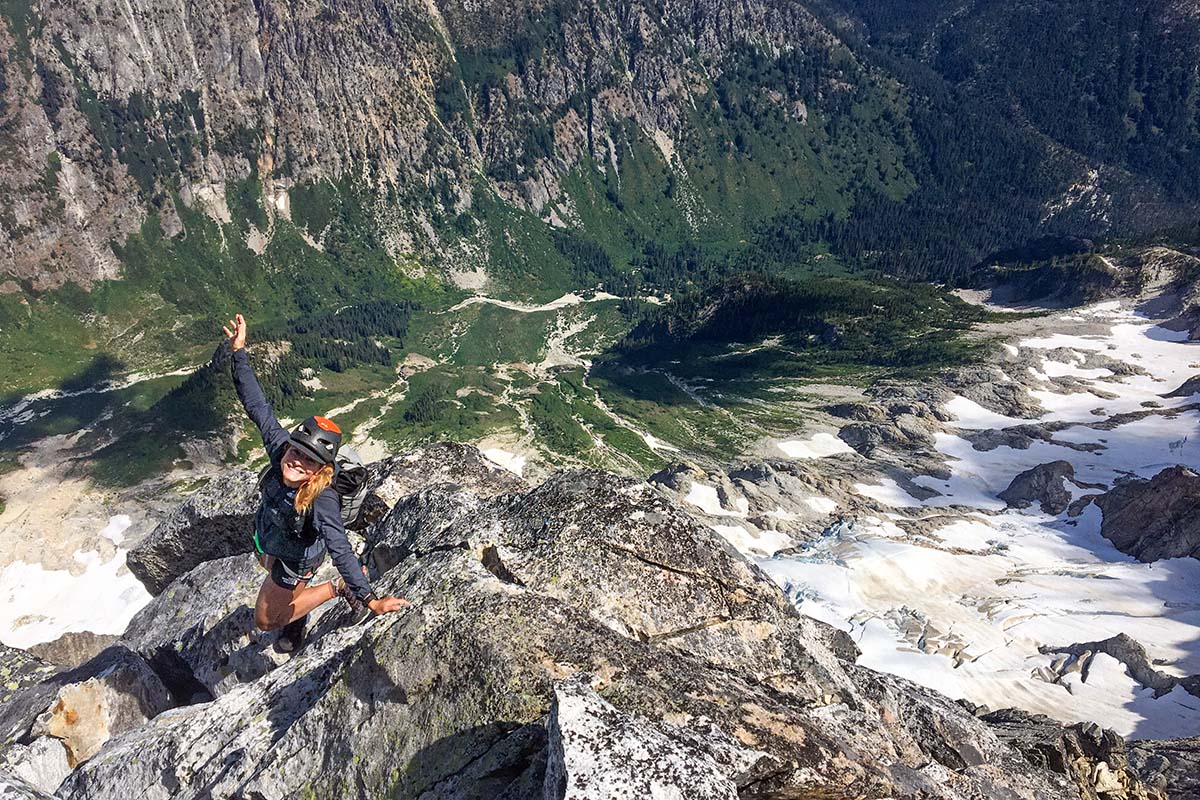 Alpine scrambling in the La Sportiva Ultra Raptor II