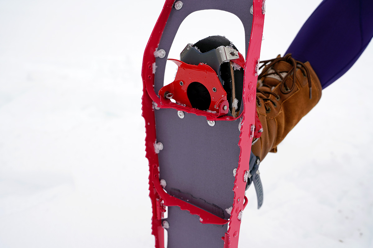 MSR Lightning Ascent Snowshoes (closeup of bottom)