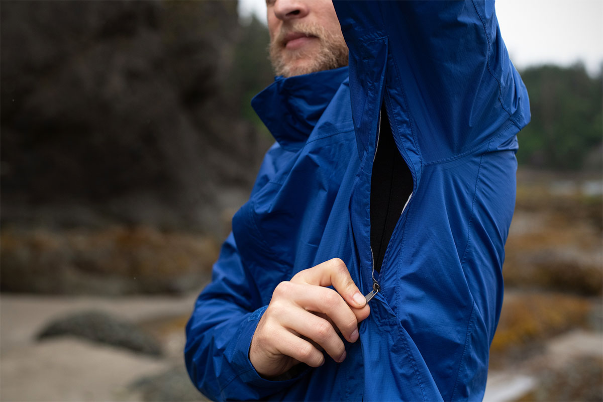 Marmot PreCip Eco (pit zips)