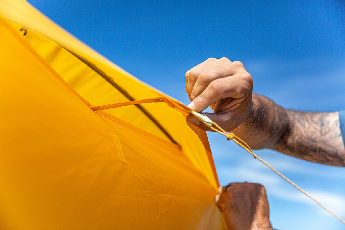 Nemo Aurora 3P tent (vent open)