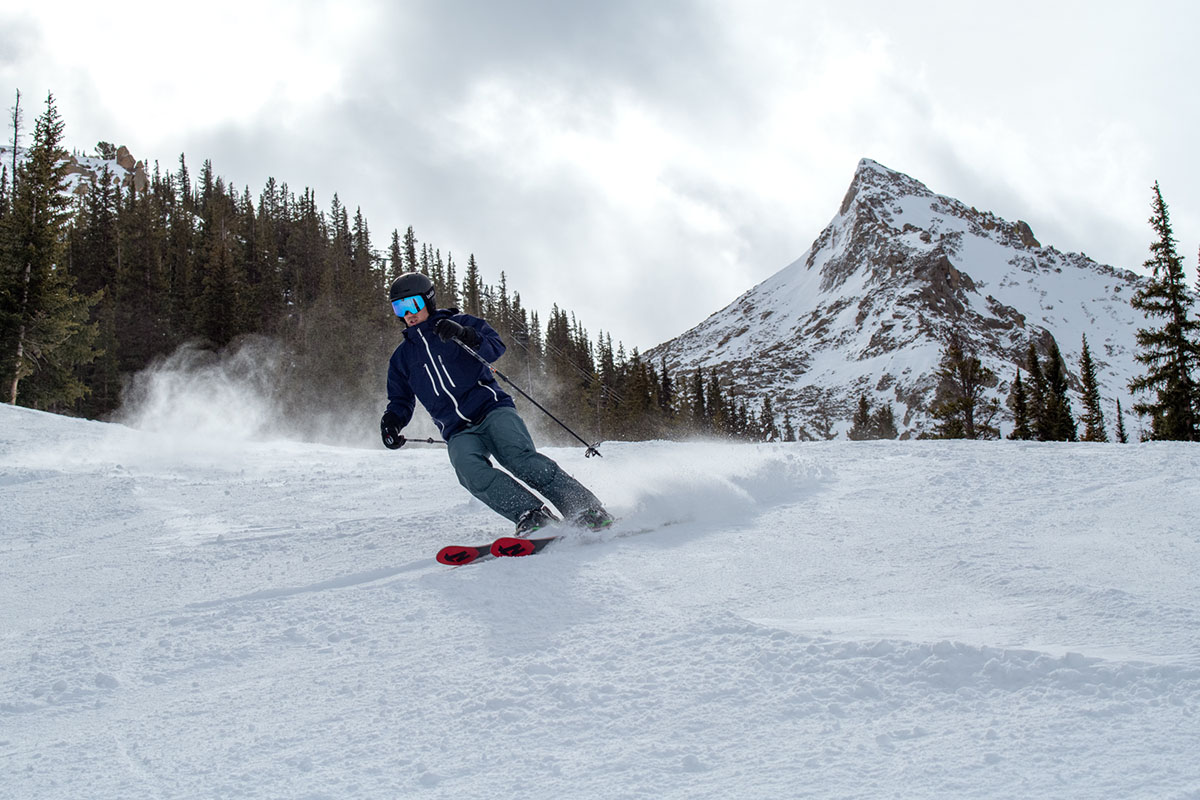 Nordica Enforcer 94 (skiing with mountain backdrop)