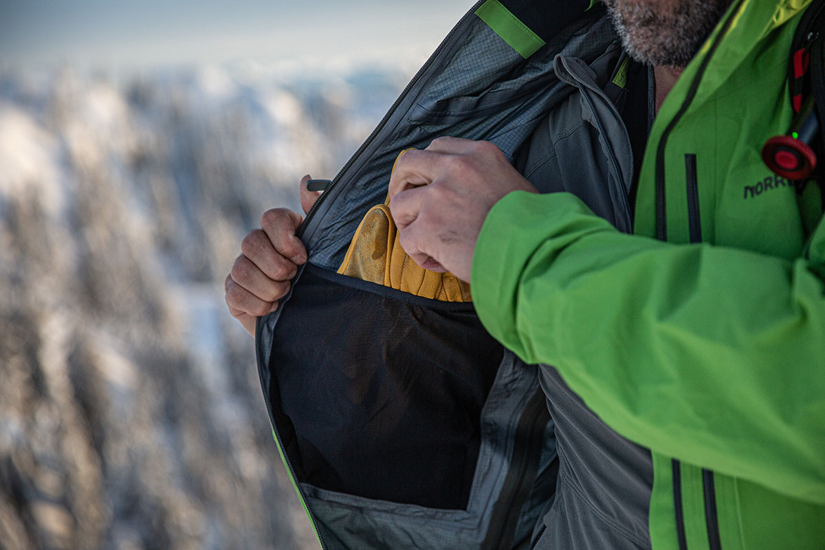 Norrona Lofoten Gore-Tex Pro jacket (interior dump pocket)