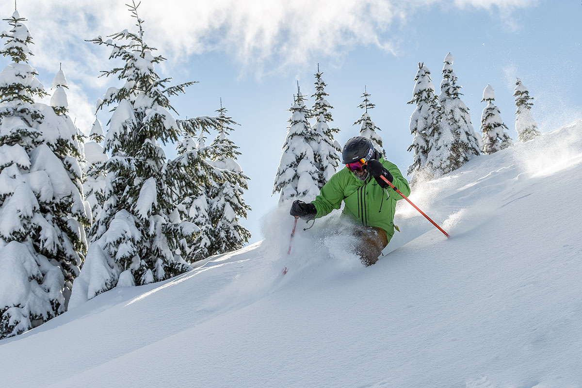 Norrona Lofoten Gore-Tex Pro jacket (turning in deep powder)