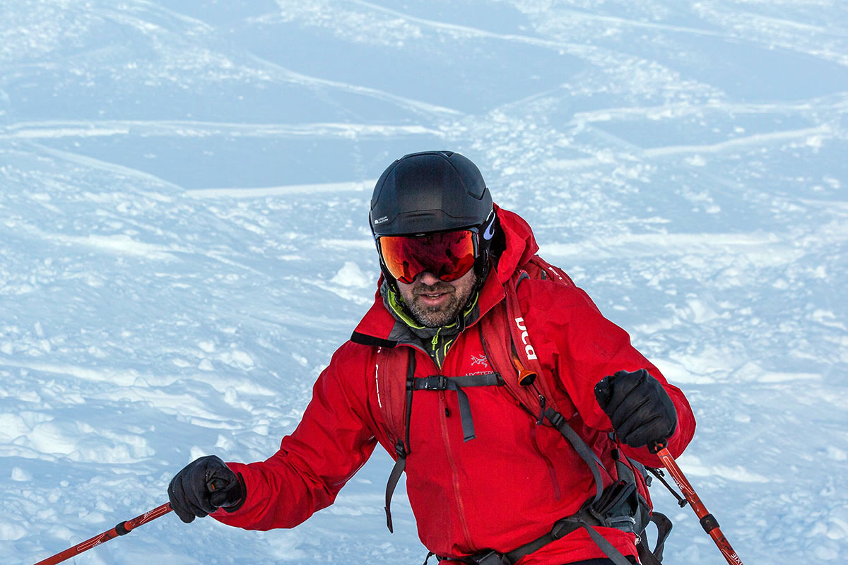 Oakley MOD5 helmet (skiing)