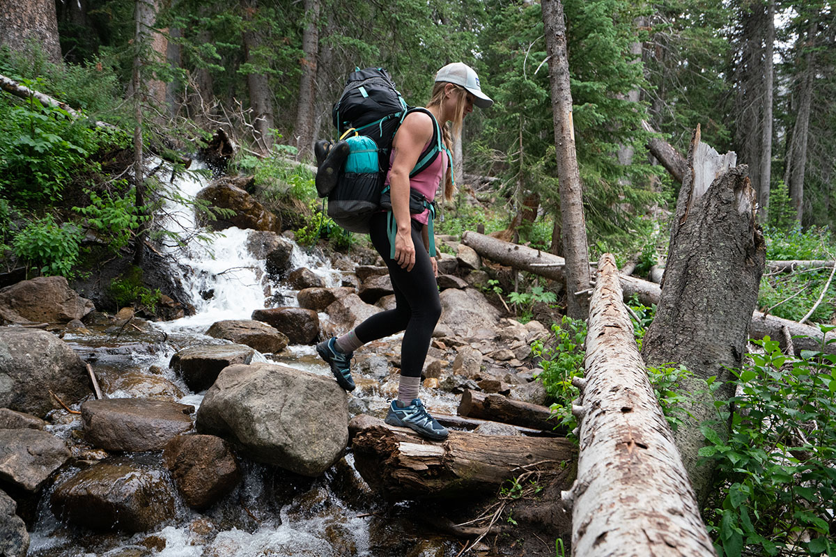 Oboz Arete hiking shoes (crossing stream 2)