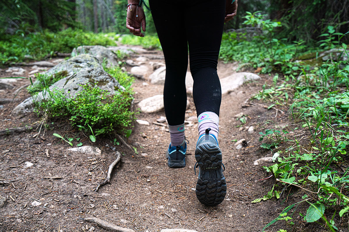 Oboz Arete hiking shoes (tread while hiking)