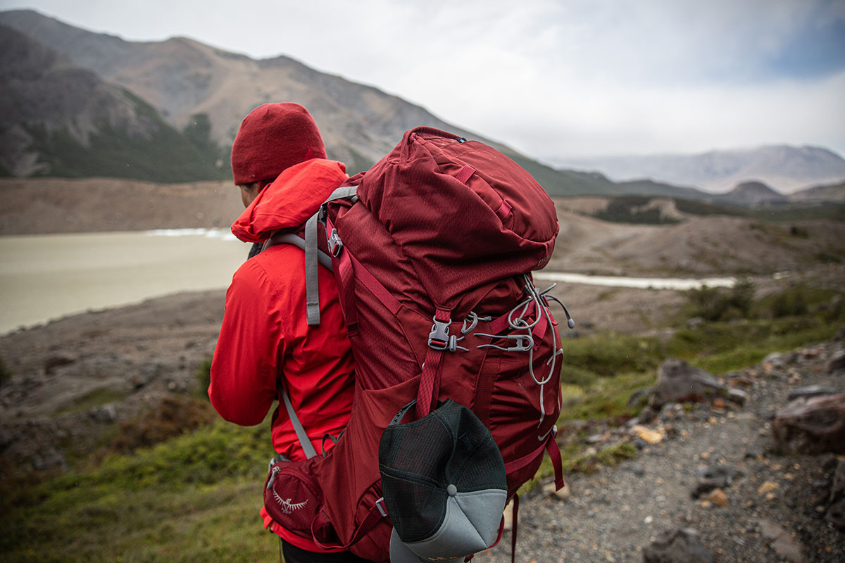 Osprey Ariel 65 backpacking pack (view from back)