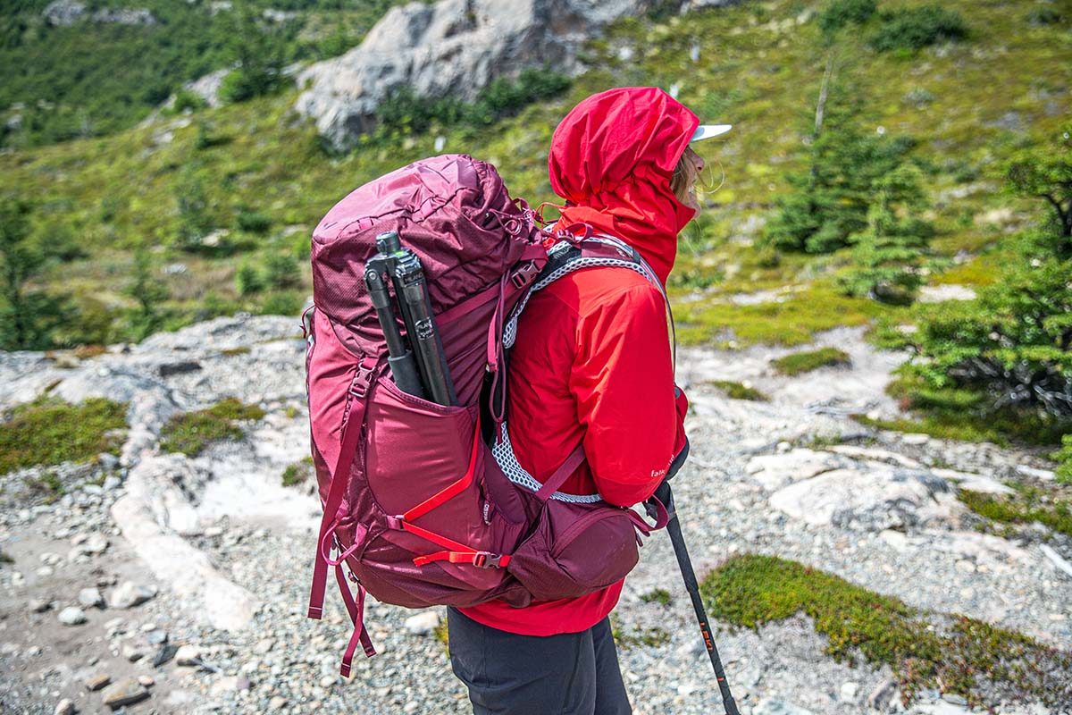 Osprey Aura AG LT 65 women's backpacking pack (side pockets)