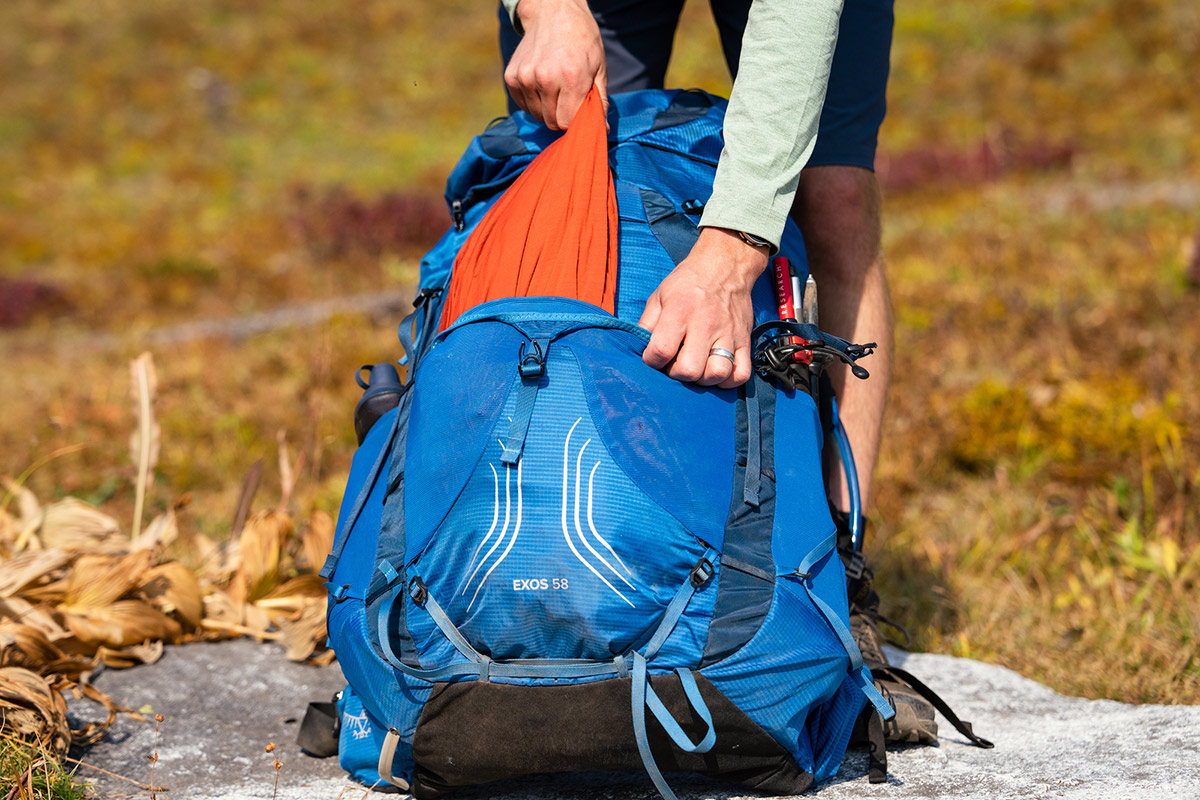 Osprey Exos 58 Backpack (exterior mesh pocket)