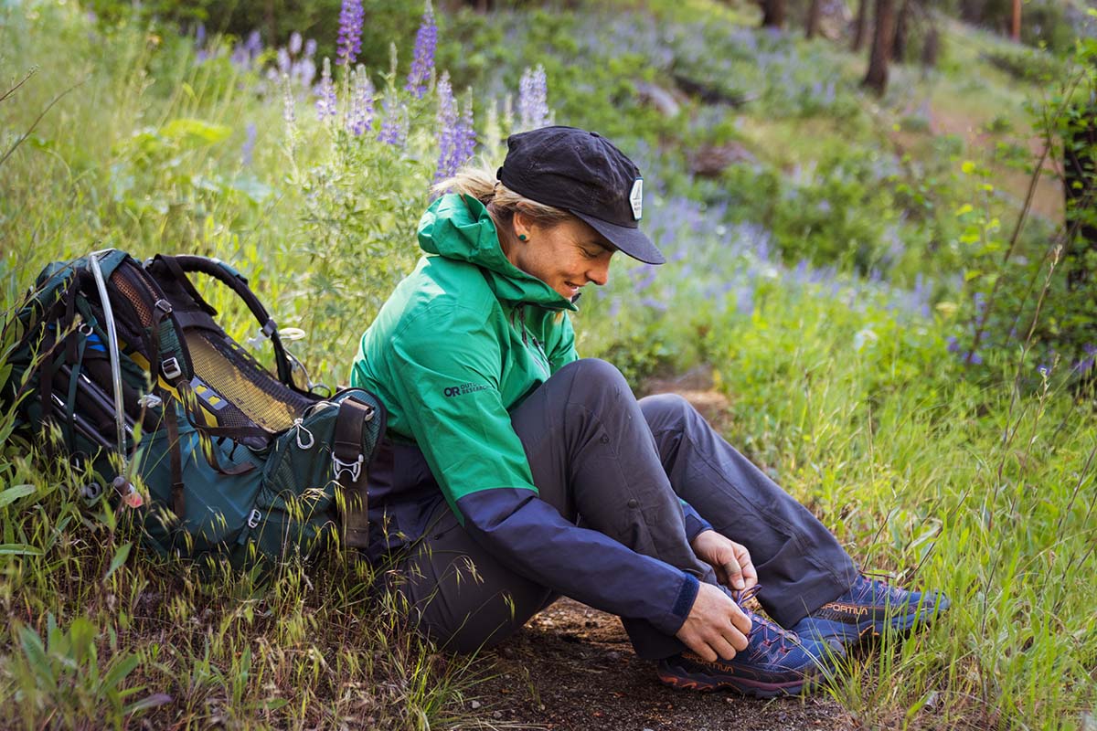 outdoor research aspire 2