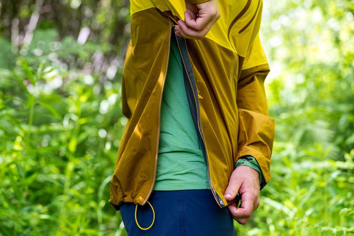 Outdoor Research Foray II GTX rain jacket (TorsoFlo vent)