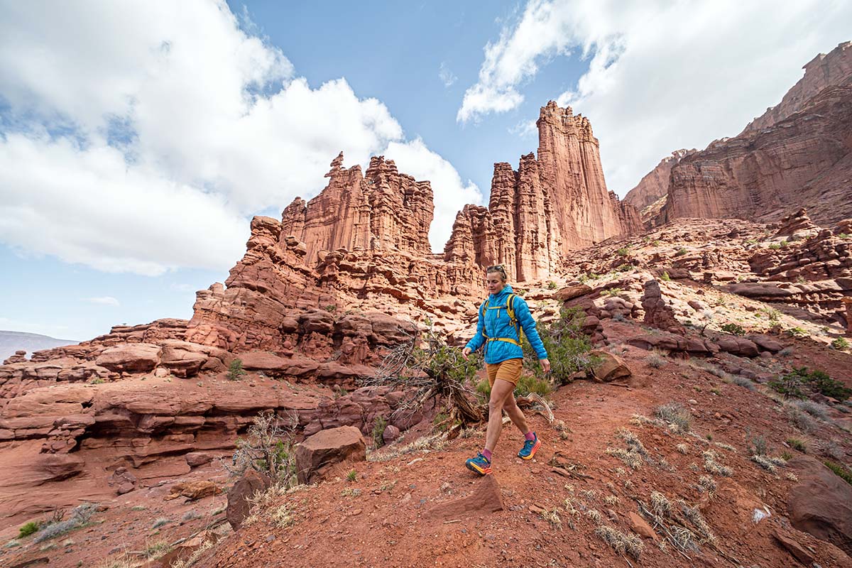 Patagonia Micro Puff Hoody (hiking in Fisher Towers 2)