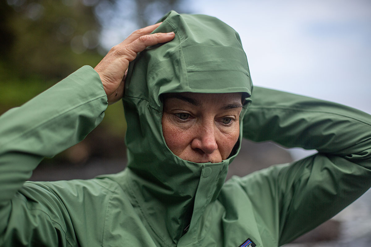 Patagonia Slate Sky Jacket (with hood on)