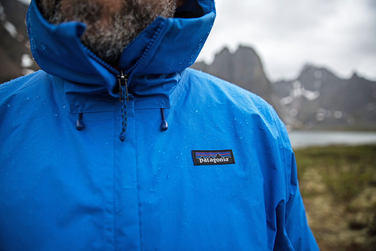Patagonia Torrentshell 3L rain jacket (logo)