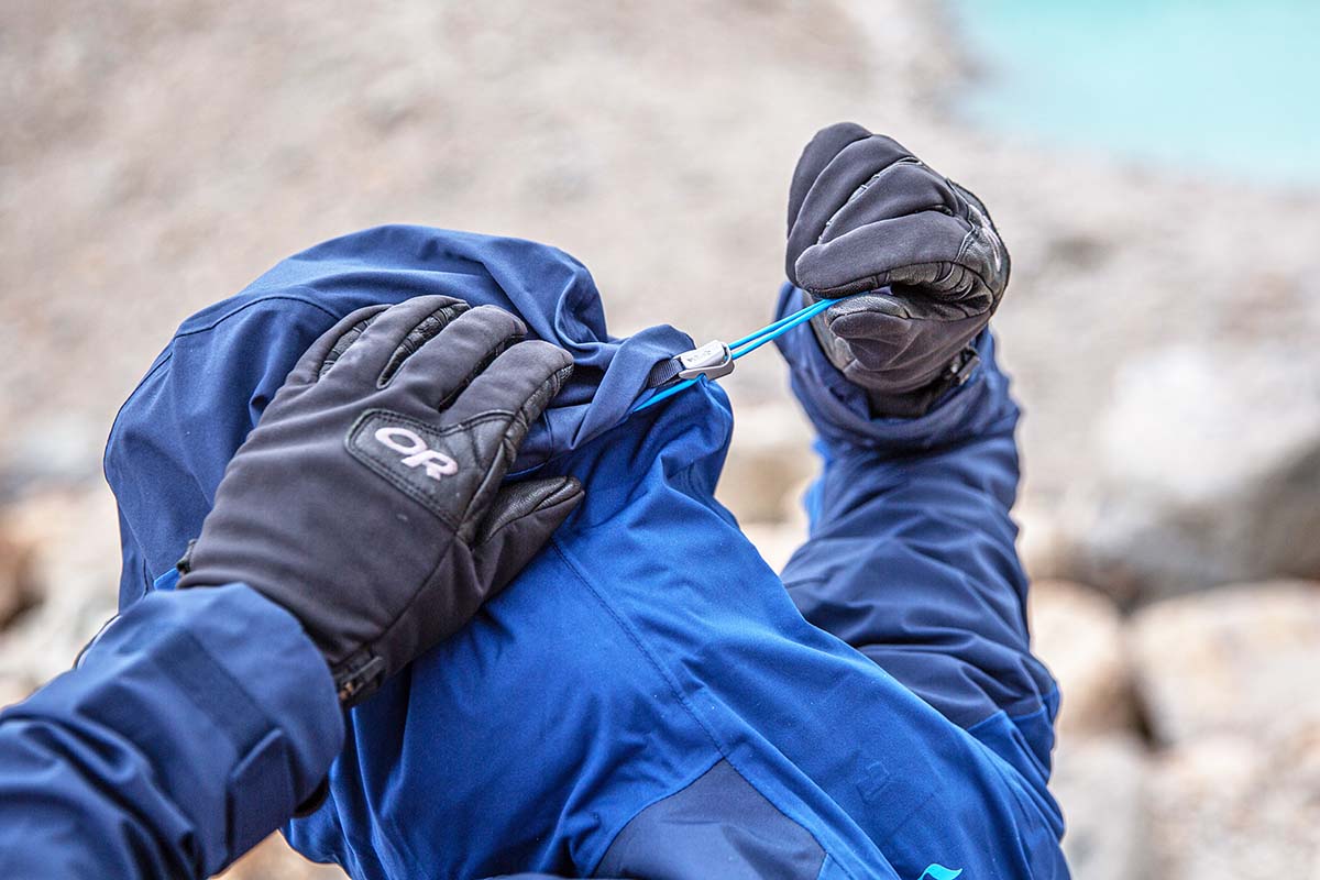 Rab Kinetic Alpine 2.0 jacket (cinching up hood)
