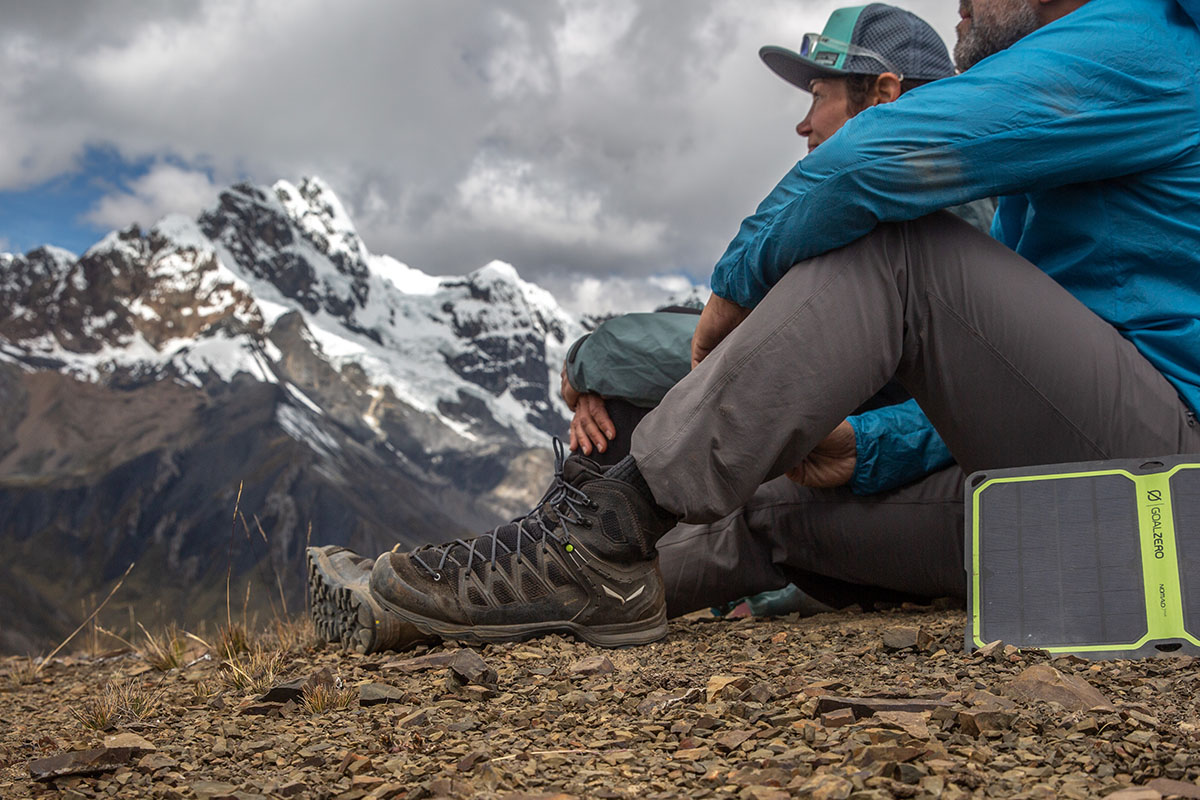 Salewa Mountain Trainer Lite Mid GTX hiking boot (from side)