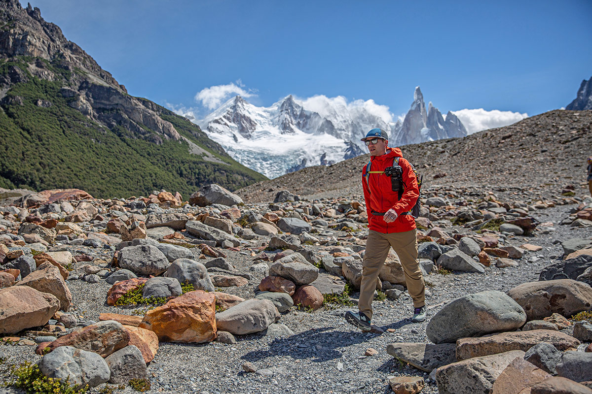 Salomon Predict Hike Mid GTX (hiking a rocky trail in Patagonia)