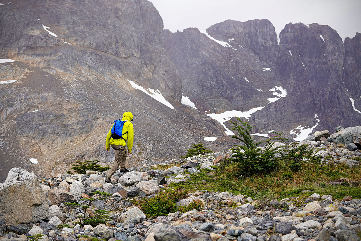 Salomon X Raise Low hiking shoes (big mountain background)