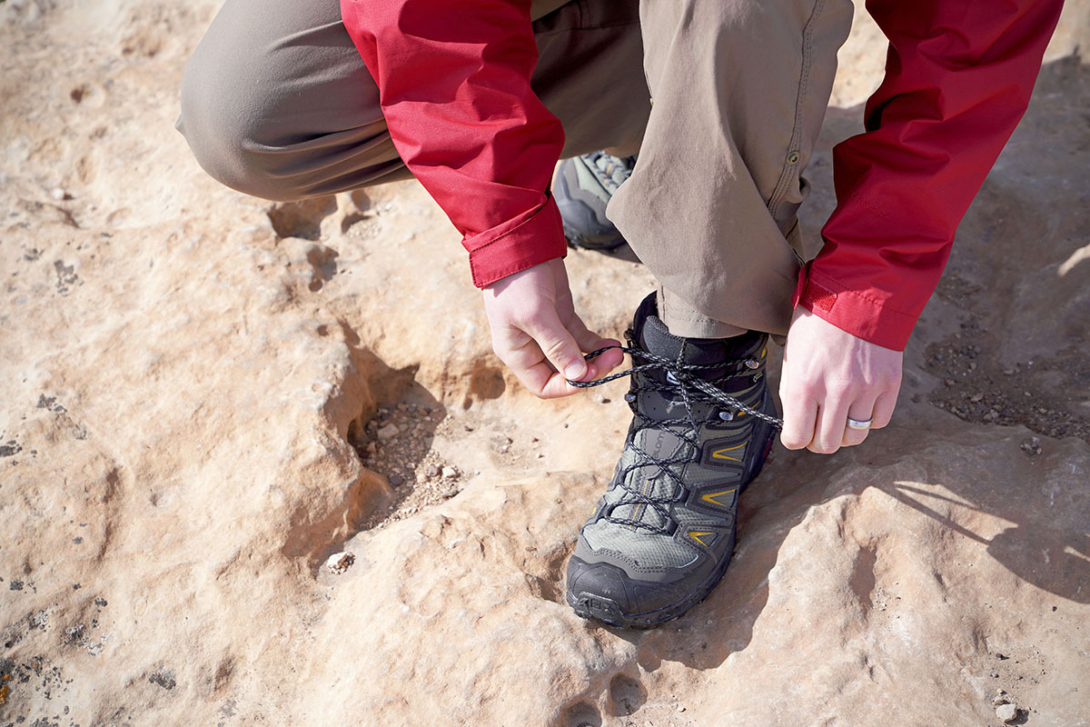 Salomon X Ultra 3 Mid GORE-TEX Womens Hiking Boots 