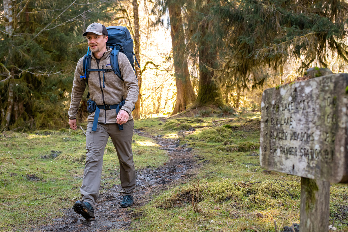 Salomon X Ultra 4 Mid hiking boot (trail shot)