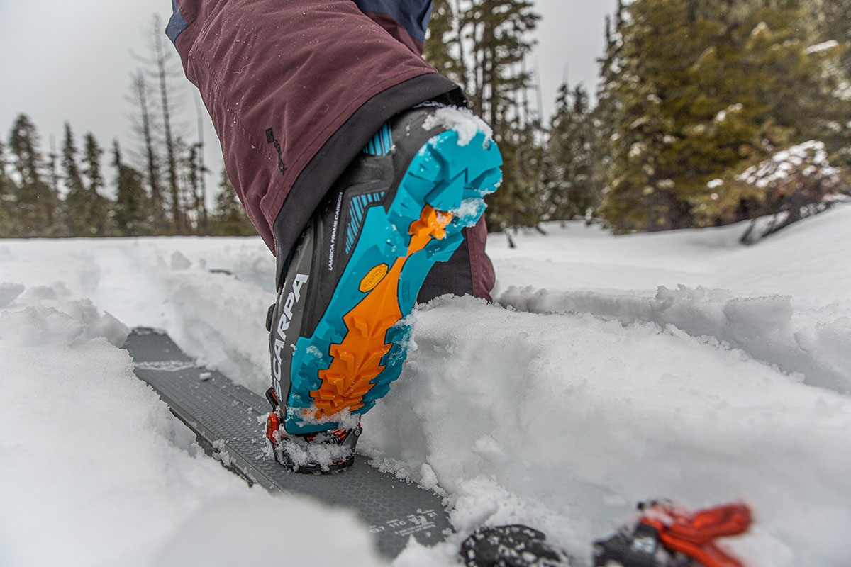 Scarpa Maestrale XT ski boot (Vibram sole closeup)